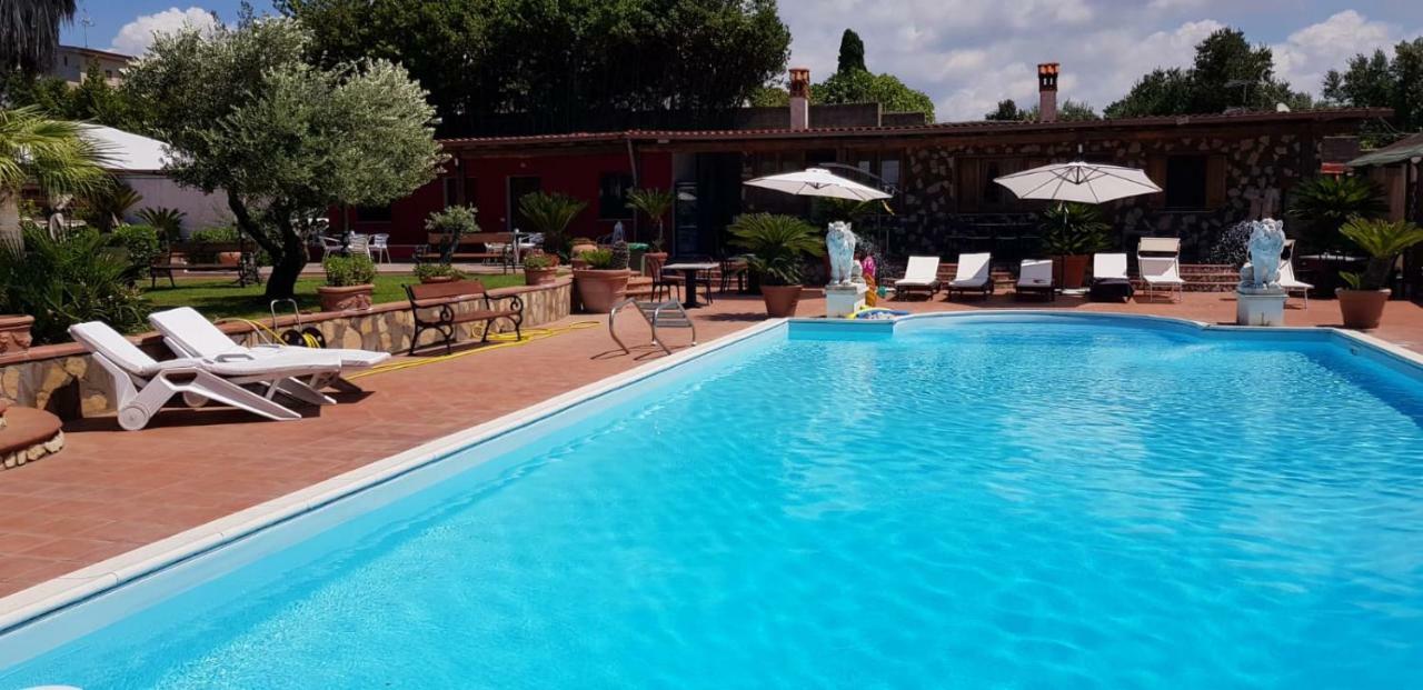 Hotel L'Oasi Di Ambra à Ardea Extérieur photo