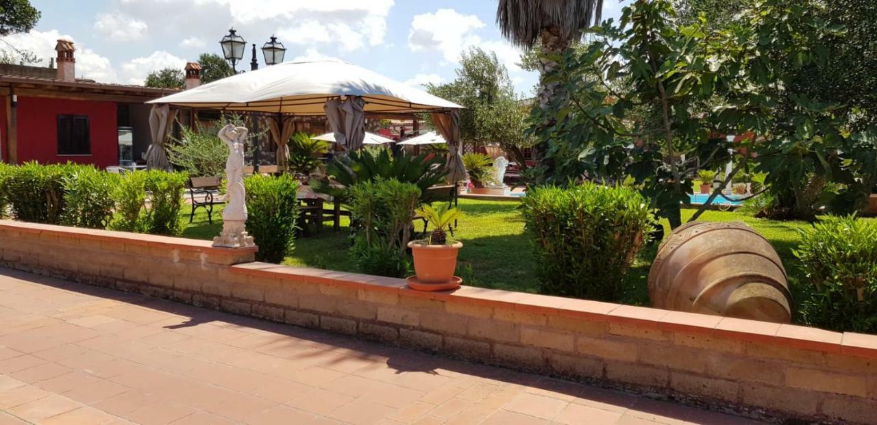 Hotel L'Oasi Di Ambra à Ardea Extérieur photo